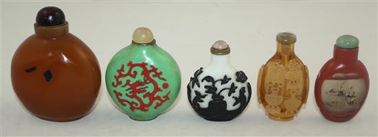 Five Chinese glass and enamel snuff bottles, late 19th / 20th century, 5.8cm - 8cm